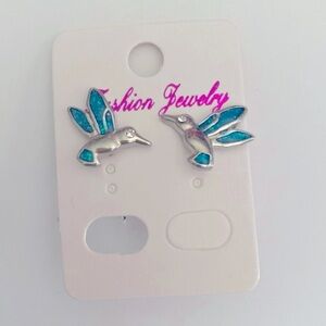 Hummingbird stud earrings